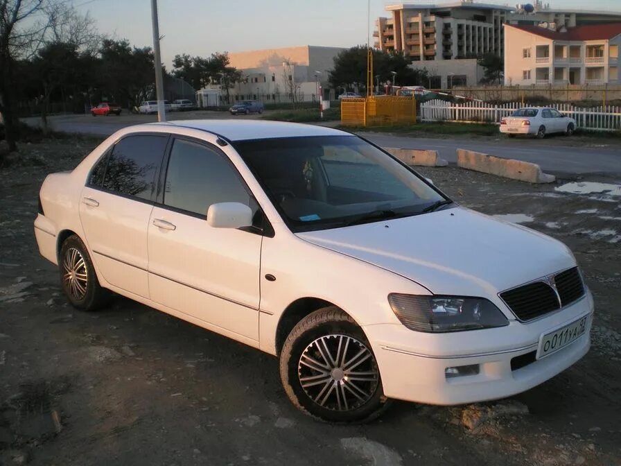 Mitsubishi lancer 2001. Mitsubishi Lancer Cedia 2001. Lancer Cedia 2001. Mitsubishi Lancer Cedia 2001 года. Мицубиси Лансер цедия 2001.