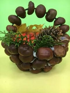 Грибы из каштанов поделки