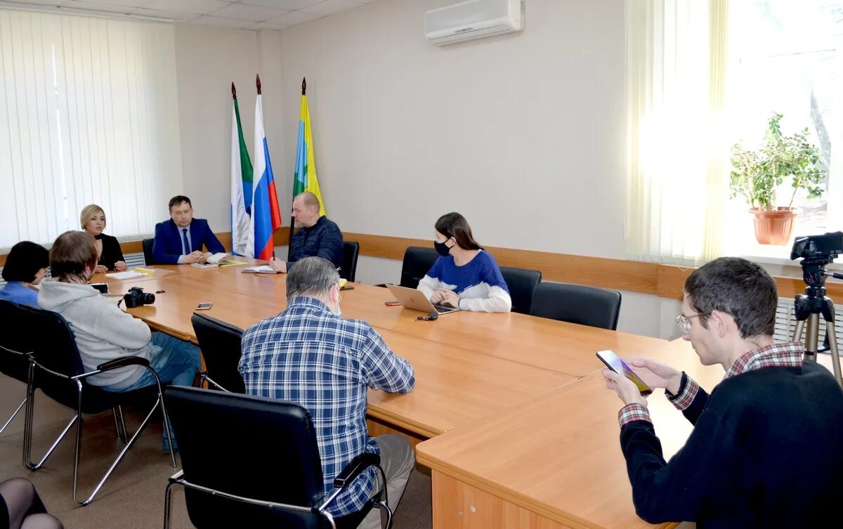 Город Комсомольск администрация. Правовой отдел администрации. Управление администрации. Правовое управление администрации.