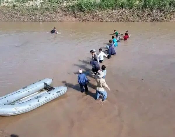 Утонули родители. Утонул мальчик в гисаре. МЧС Таджикистана. Спасатели КЧС обнаружили тело утонувшего мальчика. В Таджикистане утонула девочка.