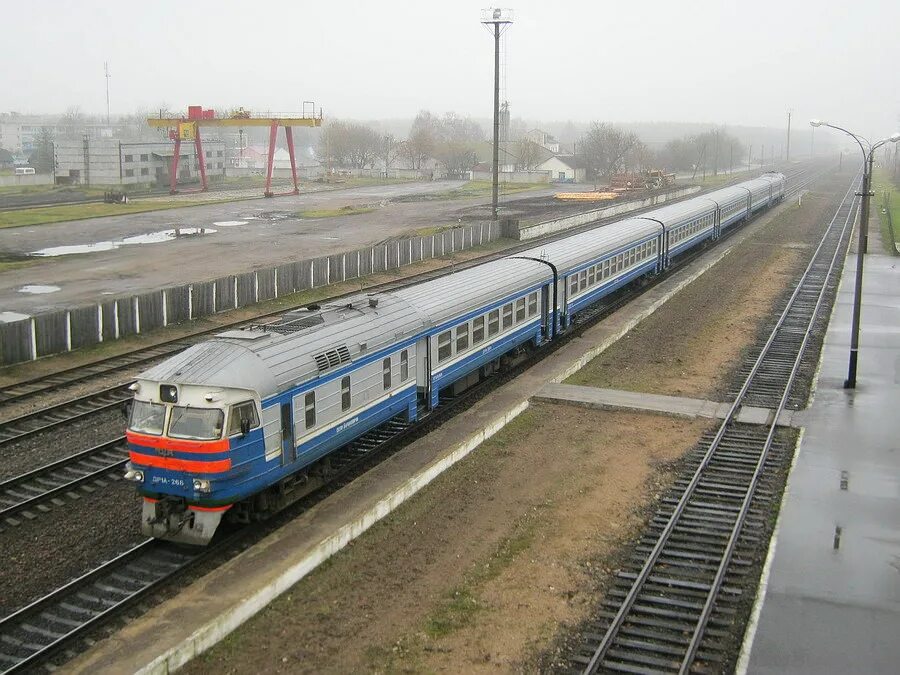 Лида барановичи дизель. Поезд 513б. Поезд ой. Лида поезд. Лида поезд.