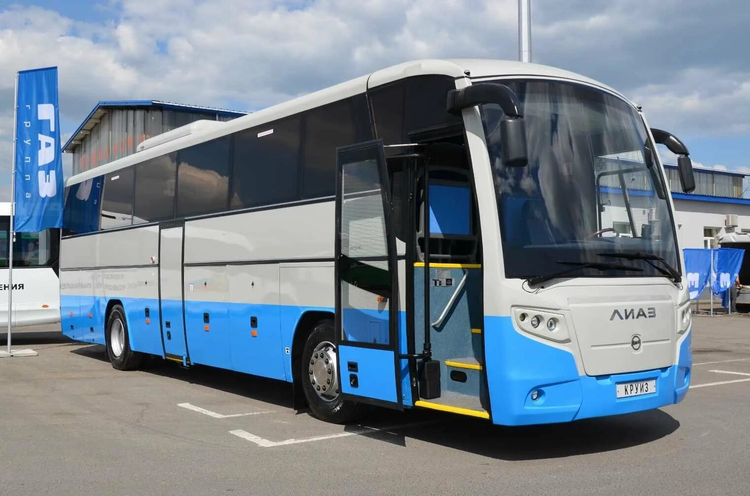 Автобус междугороднего класса. Лиаз 529115 круиз. лиаз 5290, 5291 &quot;круиз&quot;. лиаз 5290 круиз. туристический автобус лиаз-529115 круиз.