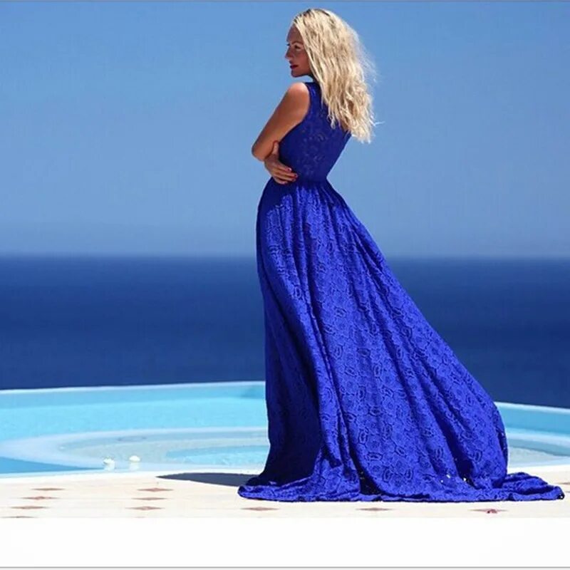 вечернее платье со спины.