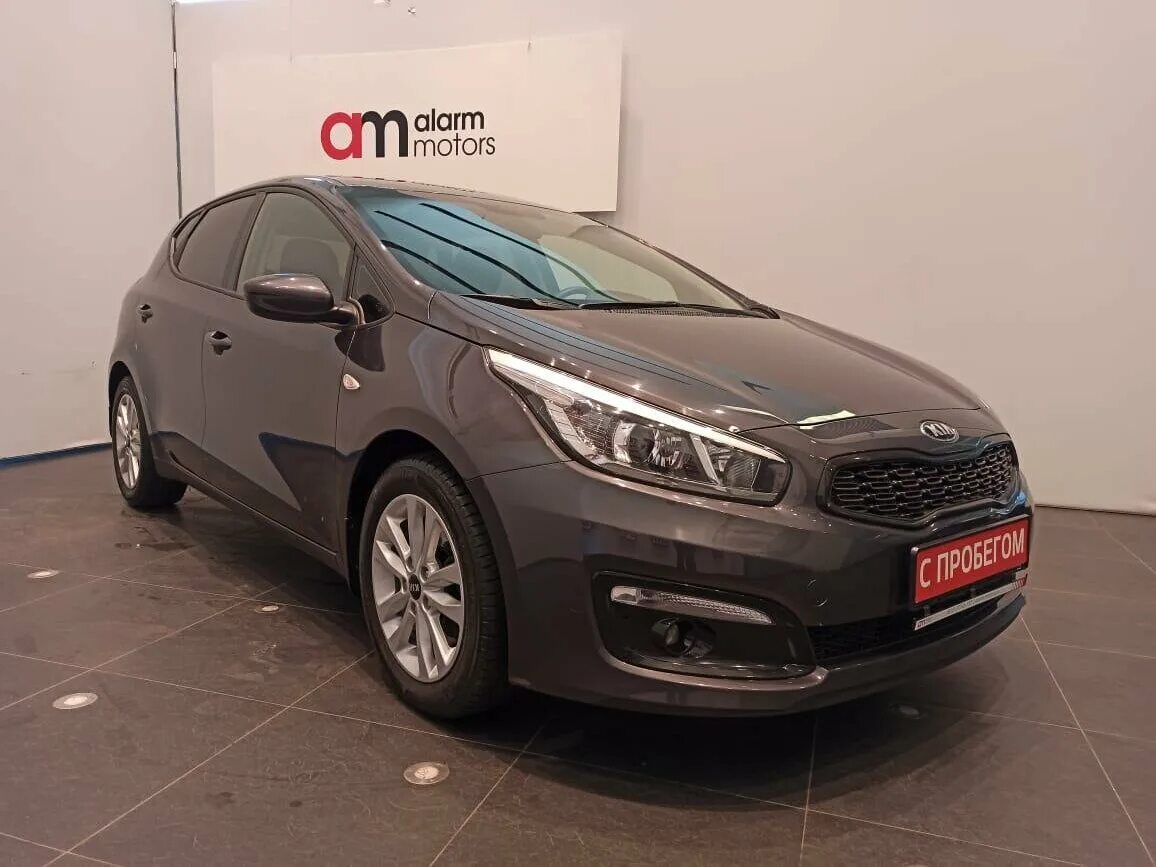 О832на 29 kia ceed. 6 mpi. Kia ceed gt line 2014. Kia ceed 3 серый. Киа сид красная.
