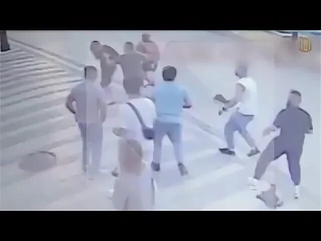 Толпа избила чемпиона