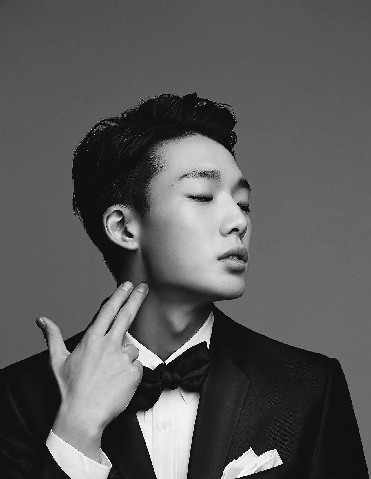 Бобби айкон. Ким дживон айкон. Чжи вон ikon. Ким дживон айкон. Группа айкон бобби.