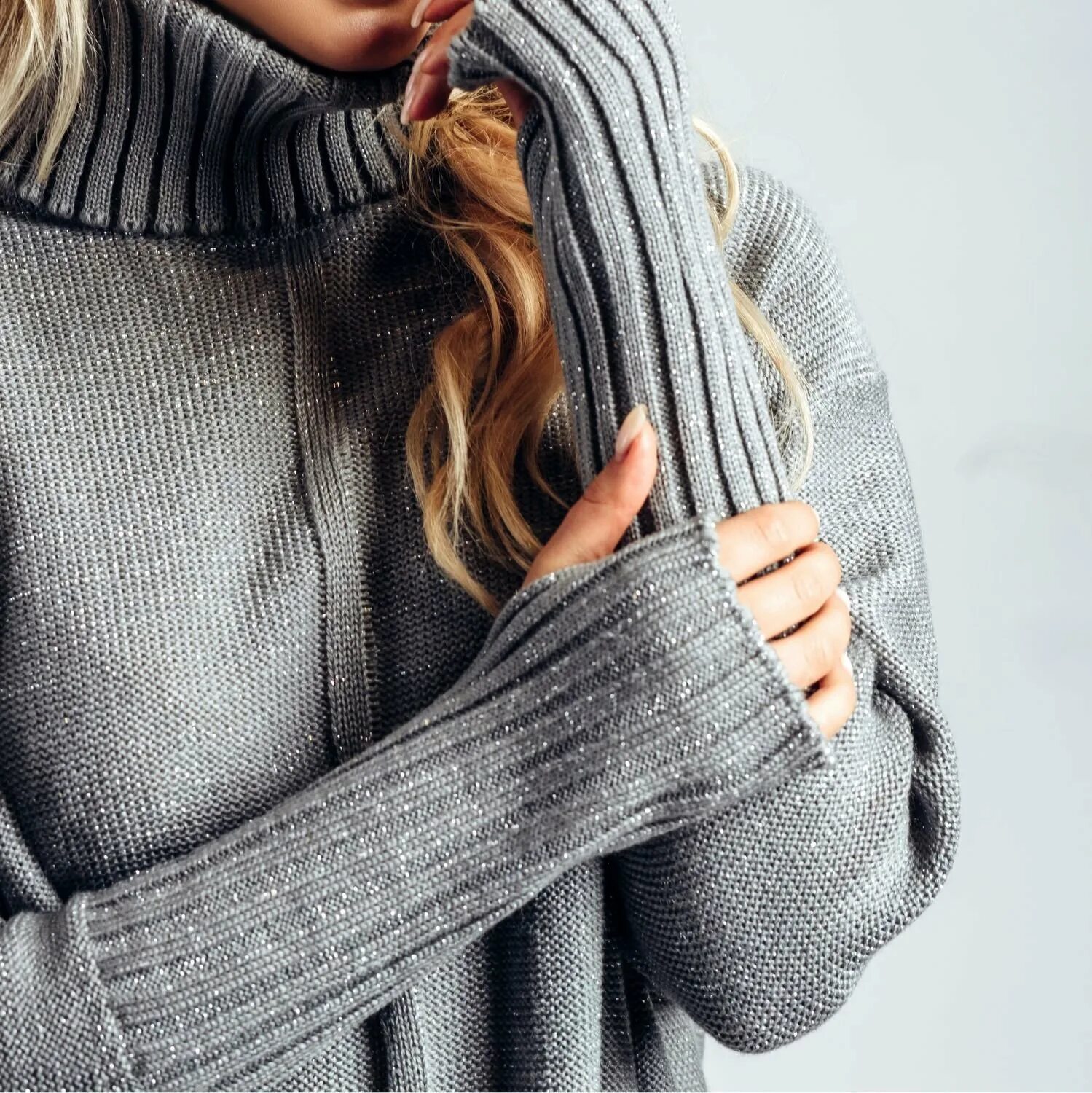 Теплый свитер оверсайз. Объемная кофта. Zara свитер оверсайз. Свитер оверсайз женский. Объемная кофта.