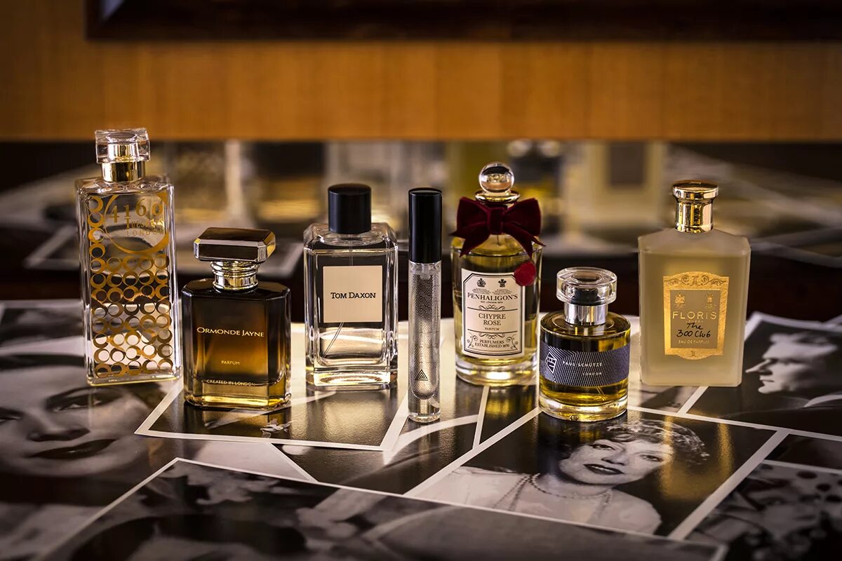 Лаб фрагранс искушение. Ваниль пачули амбра. Parfume fragrance. Парфюм. Духи fragrance 20%.