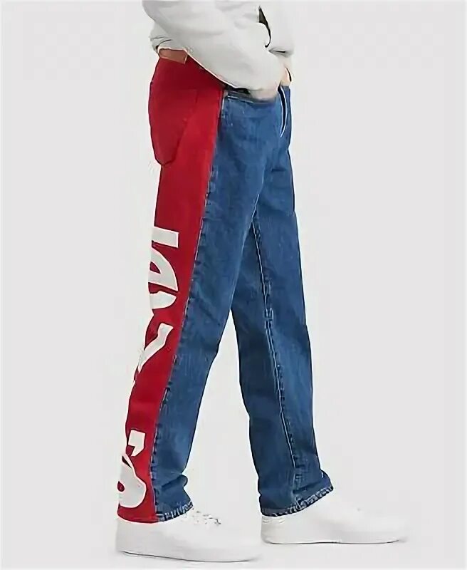 Levis red