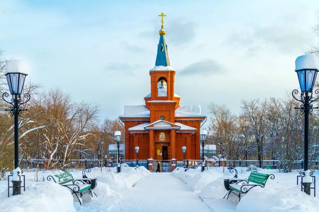 Поселок уральский. Посёлок Уральский Нытвенский район Пермский край. Храм Николая Чудотворца п. Уральский. Уральский поселок Нытвенский район храм. Поселок Уральский Пермский край Церковь.