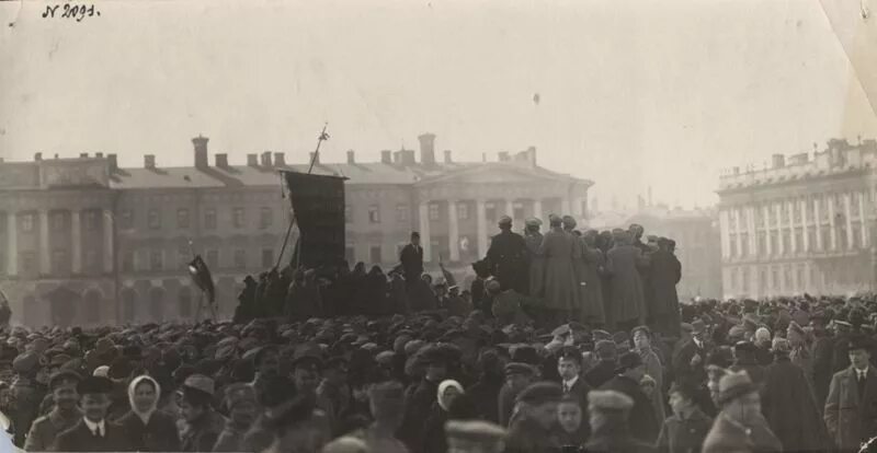 1 Мая митинги 1917. Уфа 1 мая 1917. 1931 Год парад 1 мая Петроград. Первые протесты революции Горького.