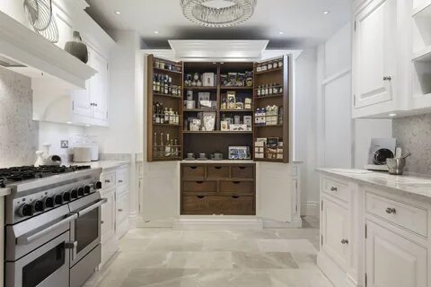 Toms kitchen