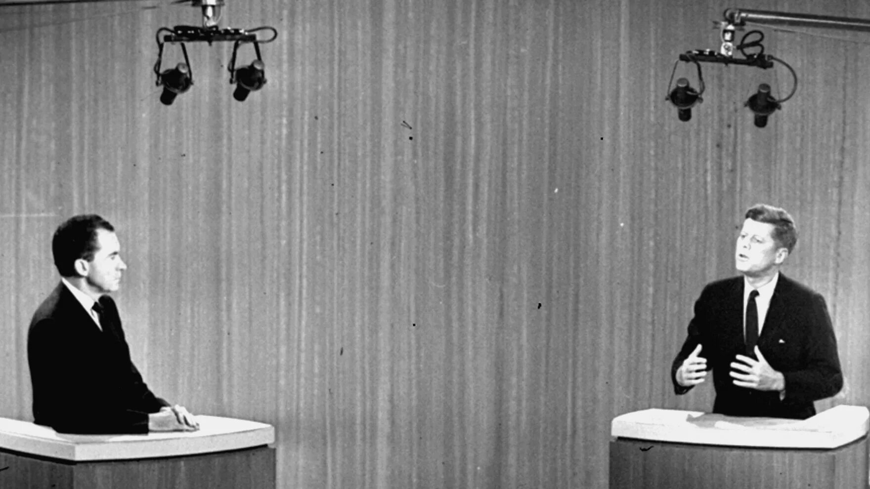 Кеннеди и Никсон дебаты. Дебатов Джона Кеннеди и Ричарда Никсона. Никсон и Кеннеди дебаты 1960.