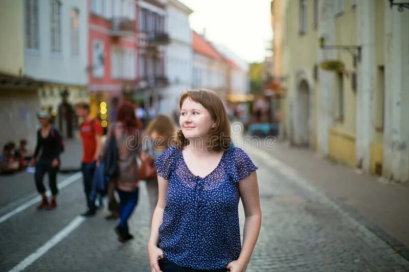 A анастасия. Фото женщин вильнюс. Рохман самира саратов. Девушка г. Девушки вильнюса.