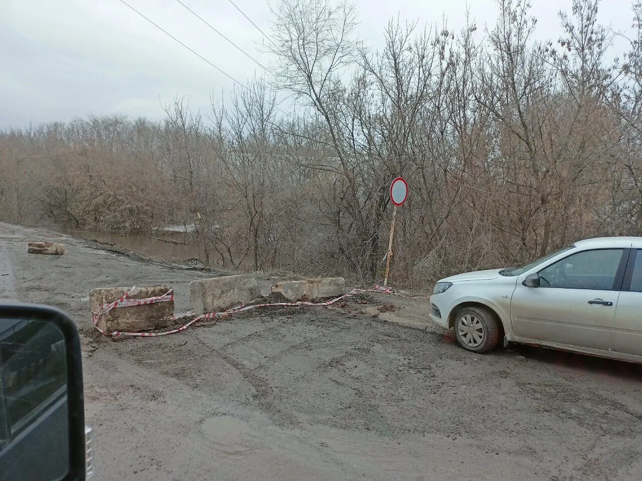 Дтп 163. Дтп 163. В самаре дтп советской армии. Перекресток улица. Авария в кошелеве самара сегодня.