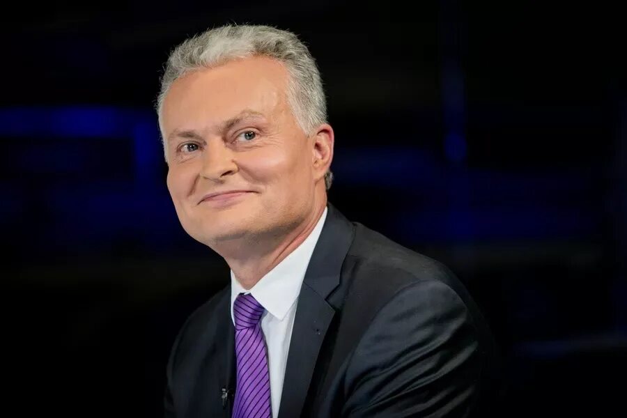 Литвы гитанас науседа. Гитанас науседа. науседа гинтарас. гитанас науседа фото.