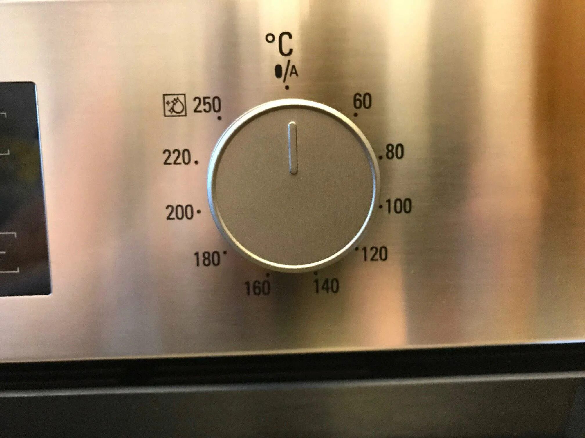 Ошибка духового шкафа аристон. Духовой шкаф hotpoint ariston cisfb 21.2 ix. панель управления духовки аристон fb51. духовой шкаф hotpoint-ariston fb 52 c.2 ix/ha. духовой шкаф аристон с сенсорной панелью.
