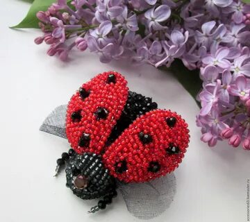 Коровка из бисера