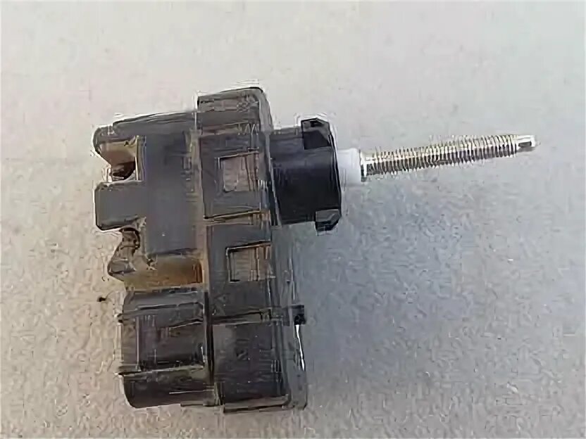 Сузуки 2008 корректор фар. Корректор фар сузуки гранд витара 2008. Корректор фар сузуки вагон. Моторчик корректора фар сузуки свифт 3 поколение. Корректор фары гранд витара.