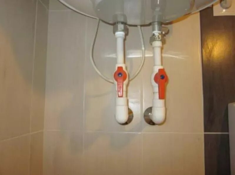 Ремонт титан 2х50. Сарыарка город караганда. Хк сарыарка форма. Титан водонагреватель. Титан в санузле.