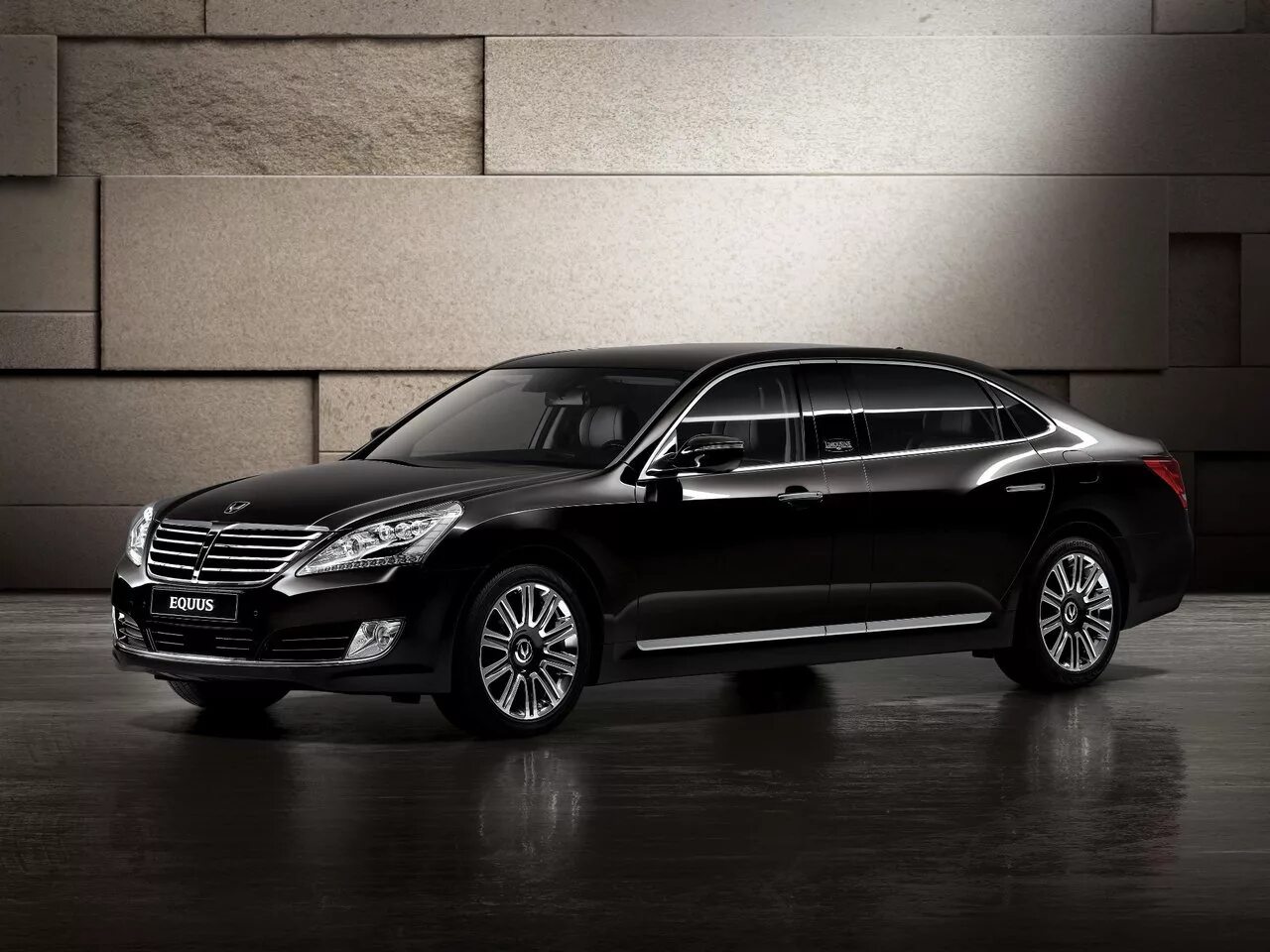 Автомобиль представительского класса марки. Hyundai Equus Limousine 2021. Hyundai Equus Limousine 2013. Hyundai Equus II 2009. Hyundai Equus 1 Limousine.