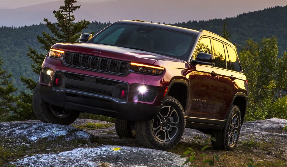 Gmc юкон денали 2020. Jeep grand cherokee 2013. Покажи новый джип. Джип гранд чероки 2016. Киа теллурид 2021.