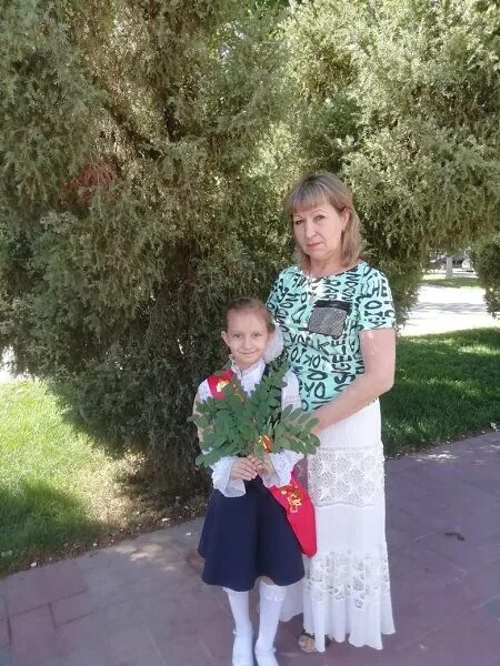 елена 38 лет город белая калитва. девушки белая калитва. в белой калитве без регистрации. женщины для встреч в белой калитве. жанна гончарова белая калитва.