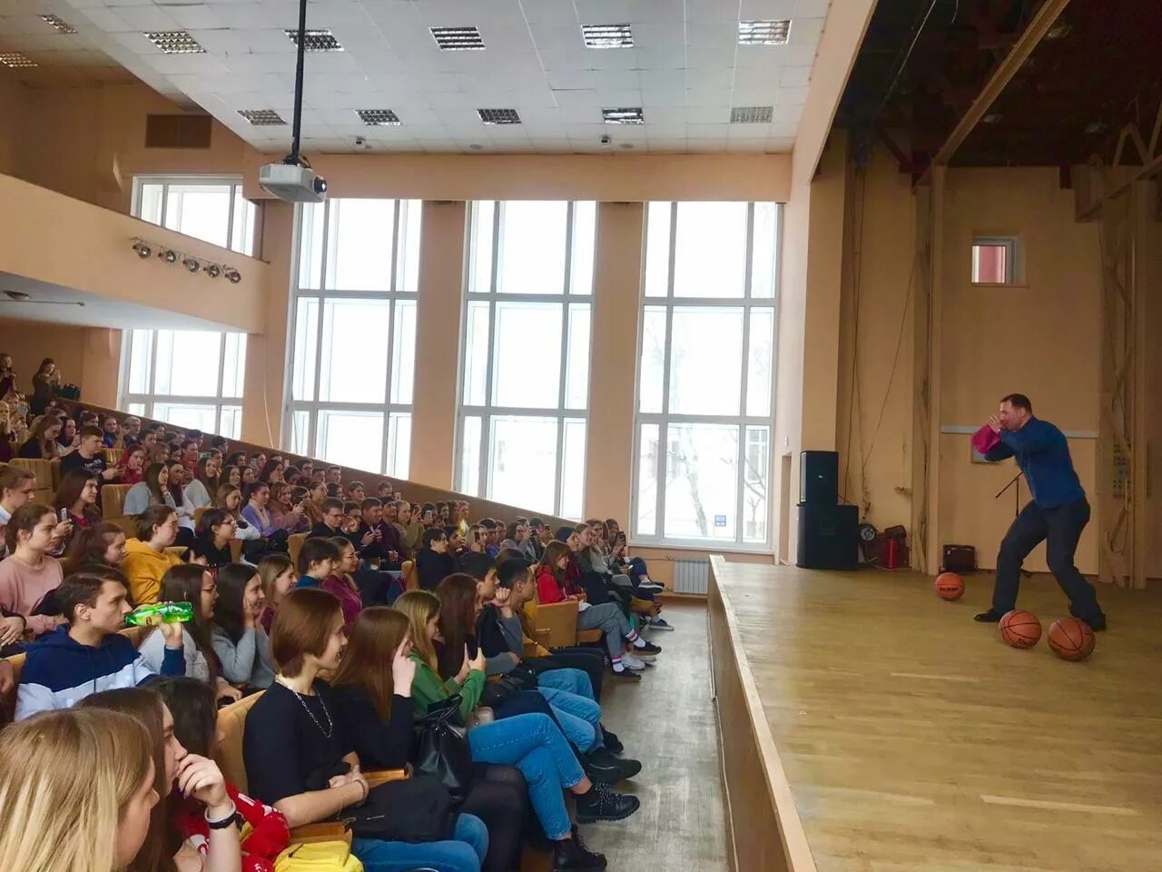 Экономический колледж Плеханова. Колледж МПЭК РЭУ им г.в.Плеханова. Московский промышленно экономический техникум. Московский промышленно-экономический колледж, Москва. Мпэк рэу им плеханова