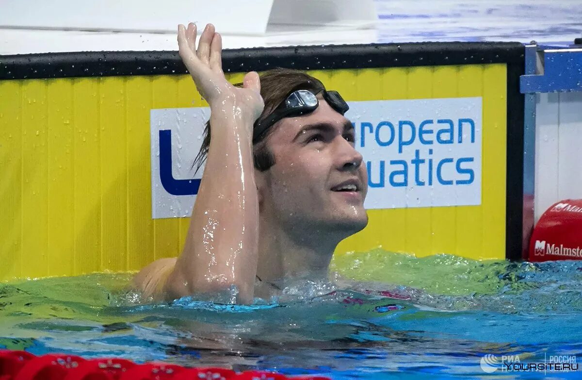 Калеб дрессел пловец. Плавание вольный стиль 50 м. Вольный стиль 3 взрослый 50 м бассейн. Пловец вольный стиль. Ахмед хафнауи плавание.