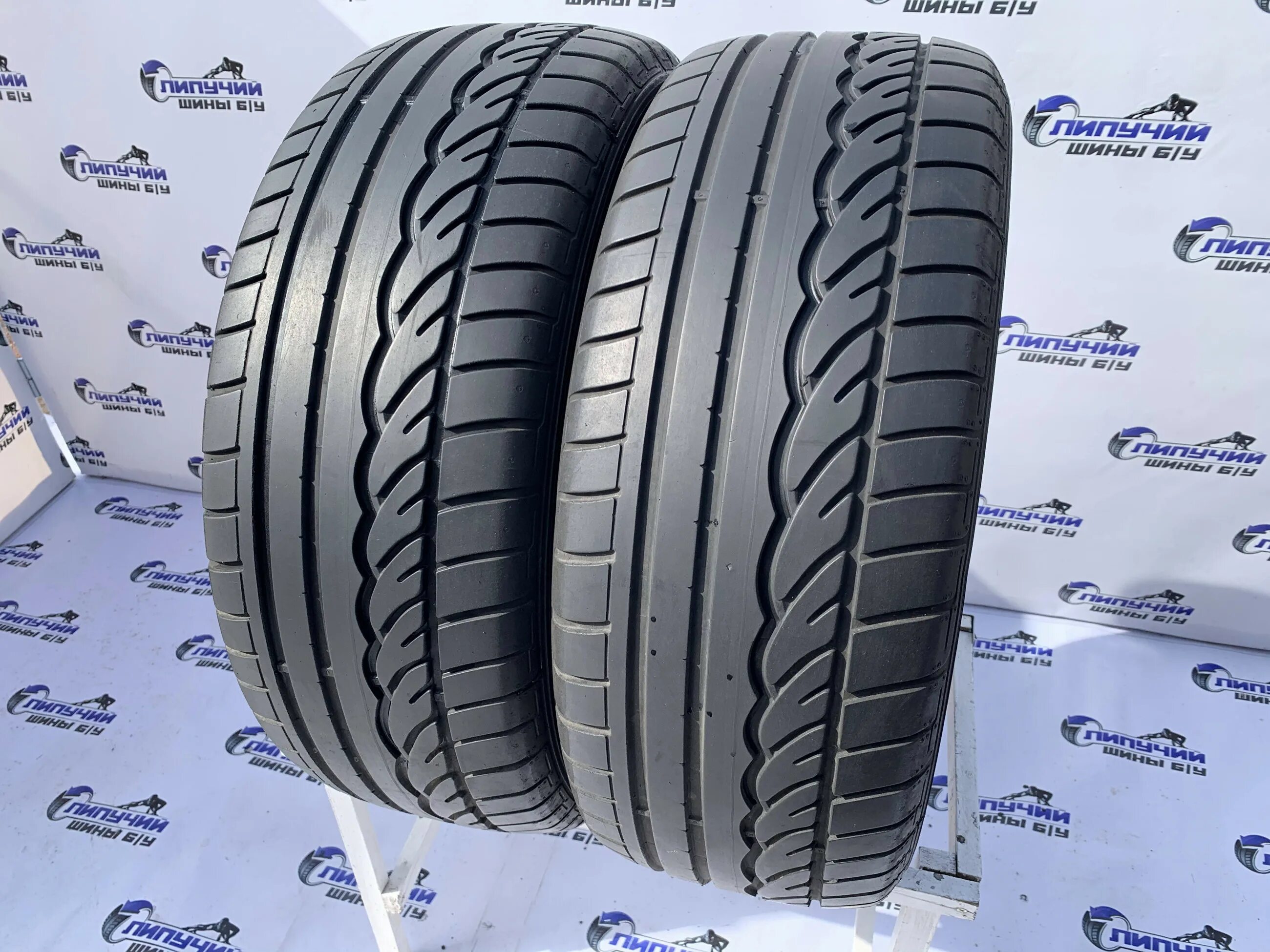 Sp sport 01. 235 55 17 Dunlop SP Sport 01.