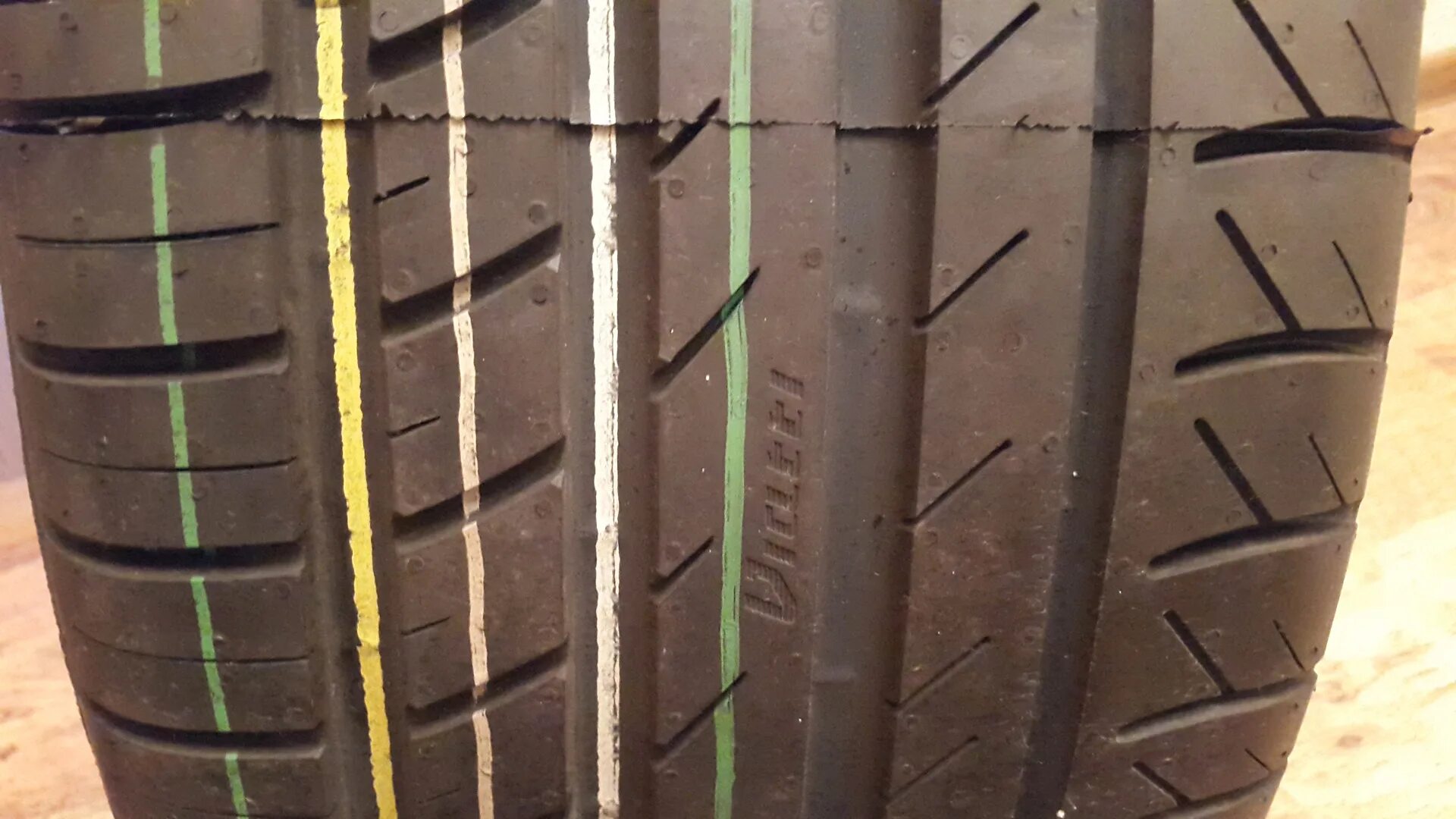 Viatti strada Asimmetrico (v-130) лето 255/45 r18. Viatti 255/40 r18 лето. Шина Viatti strada Asimmetrico. Шина Viatti strada (v-130).