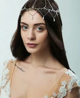 Тики в волосы