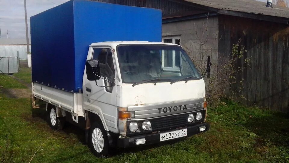Toyota hiace truck. Тойота хайс грузовой. Тойота хайс грузовой фургон. Toyota hiace грузовик 1991. Тойота таун айс грузовик 4 вд.