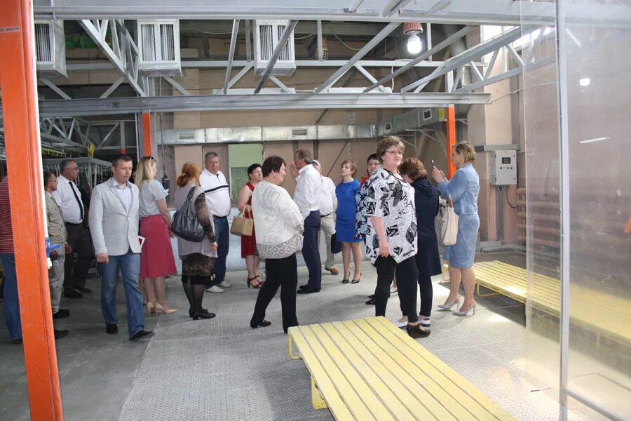 Адмиралтейские верфи санкт-петербург. Невский металлургический завод. Фабрика нестле тимашевск. Лмз силовые машины. Балтийский судомеханический завод санкт-петербург.