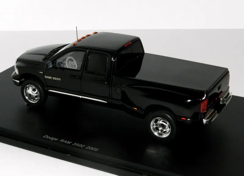 Dodge Ram 1/43. Dodge Ram 1/24. Масштабная модель Ram 1500. Моделька Додж рам 1500. Модели ram