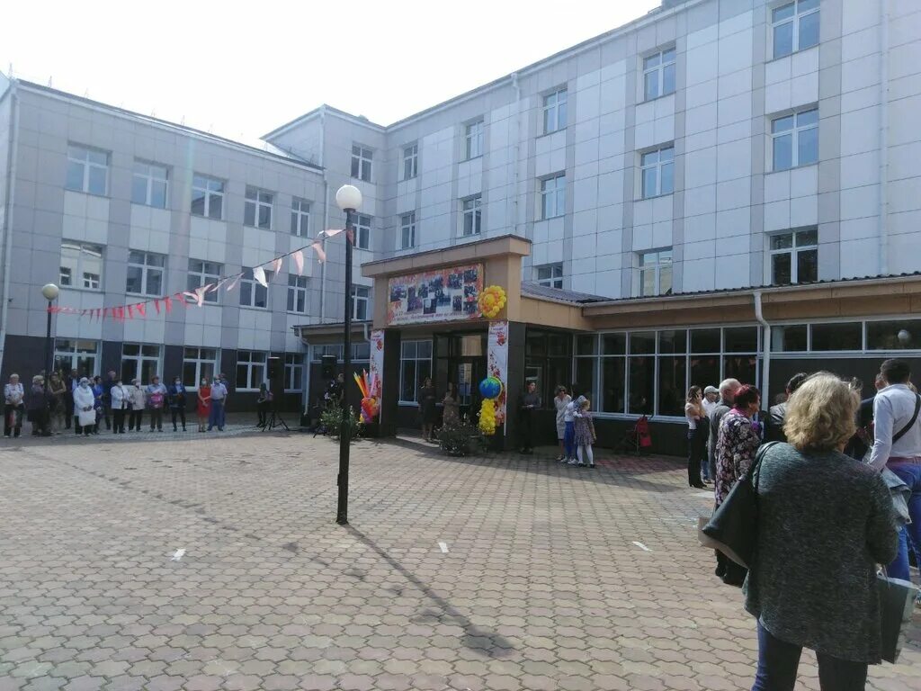 хаминовская гимназия иркутск. иркутск среднее. 13 школа иркутск. красных мадьяр 123 иркутск. школа 21 иркутск.