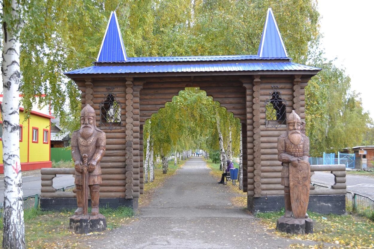 Погода в село родино алтайского края. Момаетово скло Алтайский край. Село Мамонтово Алтайский край. Алтайский край Мамонтовский район село Мамонтово. Достопримечательности село Мамонтово Алтайского.