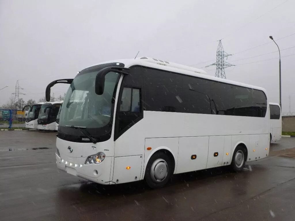 King long xmq6800. Кинг Лонг (31). Автобус Кинг Лонг 6800. King long xmq6800 м.