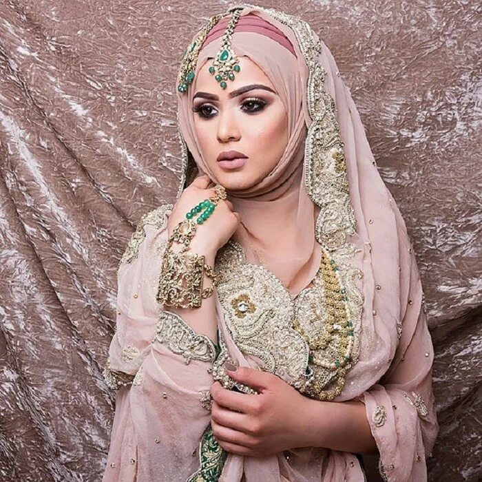 Хиджаб платок фирдаус турецкий. Красивые восточные женщины. Зайна, муслим. Сатр аврат. Салихат касумова в хиджабе 2020.