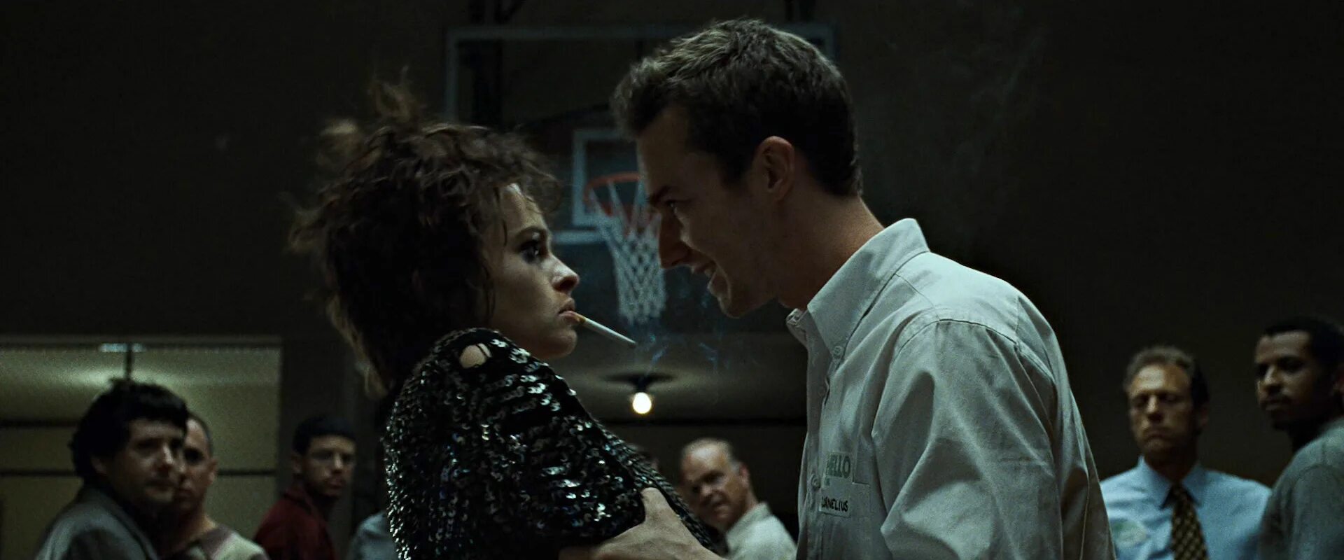 Роберт полсон бойцовский клуб. Мир бойцовского клуба. Мир бойцовского клуба. Дэвид финчер бойцовский клуб. Тайлер дерден и эдвард нортон.