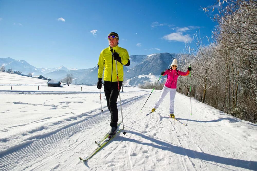 Cross country skiing перевод. Cross country skiing. cross-country skiing фото. bench winter cross-country skiing. langlaufen.