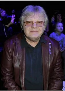 Сколько лет антонову юрию певцу и композитору