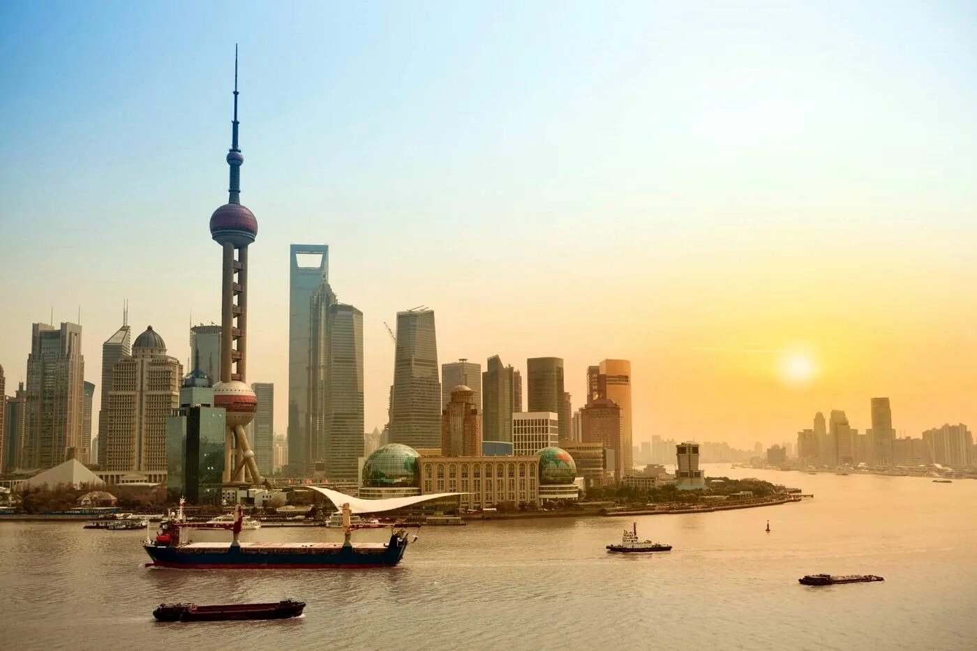 Число жителей в шанхае. Население шанхая 2023. Шанхай динамика населения. Пекин 2010 год. Население шанхая 2023.