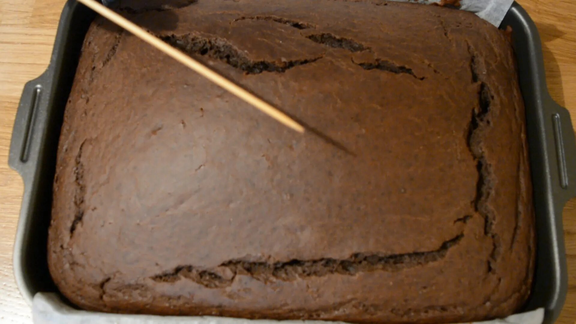 Шоколадный торт андрей рудьков. Рецепт на раз два три. Торт трюфельный в домашних условиях. Шоколадный торт энди шеф. Рибофлавин на латинском в рецепте.