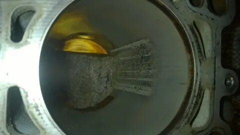Присадка от задиров в цилиндрах двигателя
