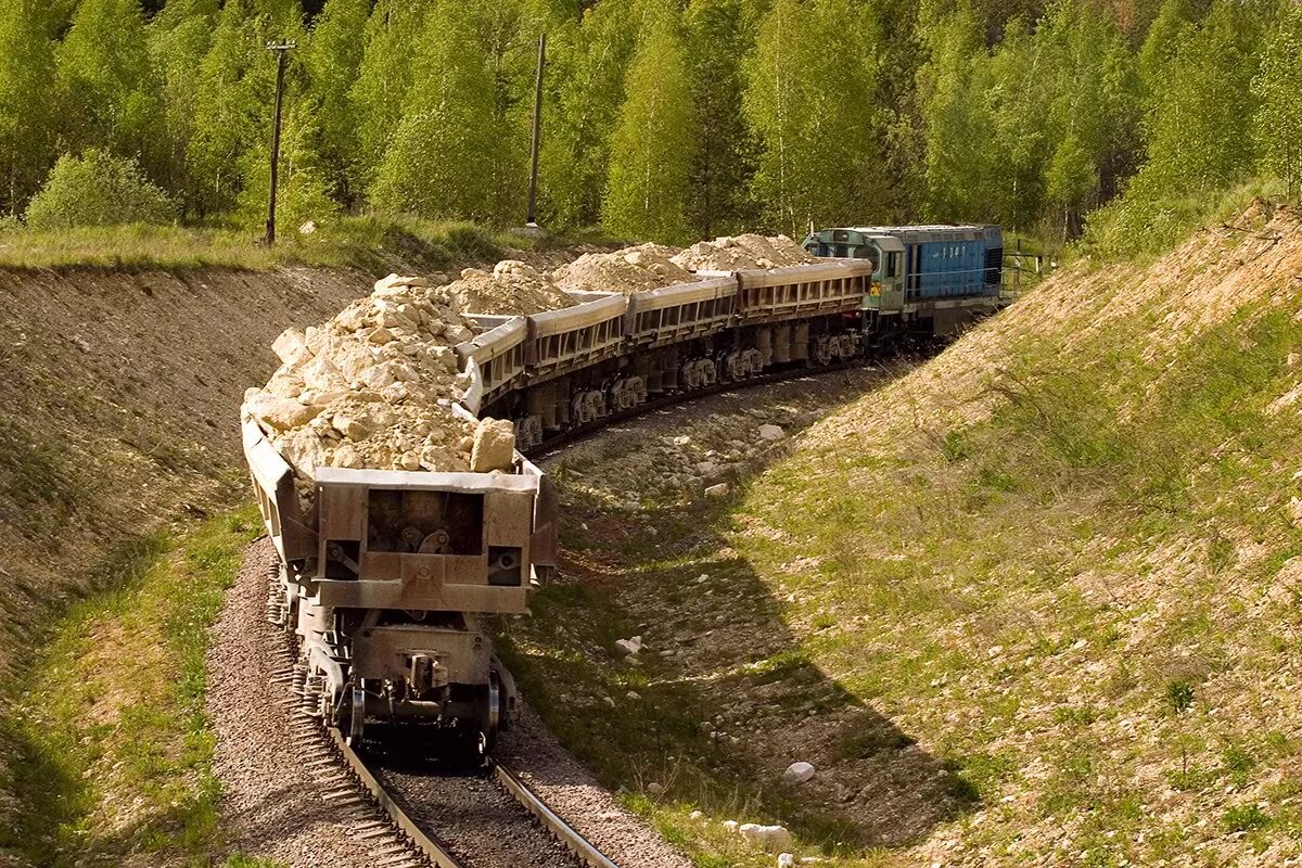 Уголь железная дорога. 6 Осный думпкар. УЖД думпкар. Ж.Д. вагоны думпкары. Думпкар вагон.