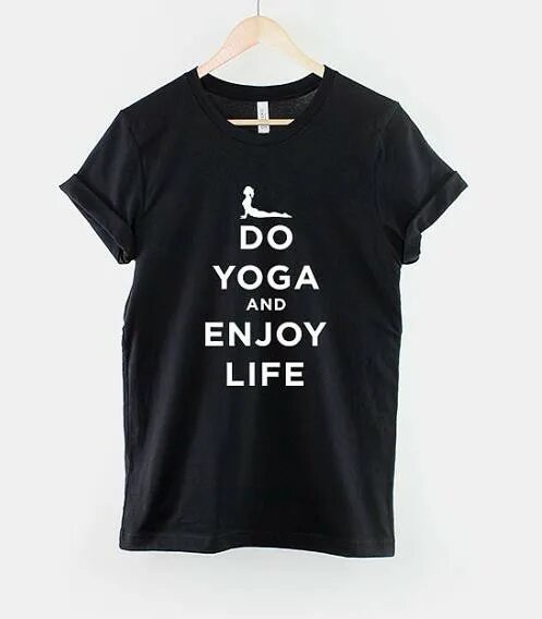 Black is happy color. To my black. Enjoy is black. Леттеринг на черном фоне. Наслаждаться каждым жизни моментом.