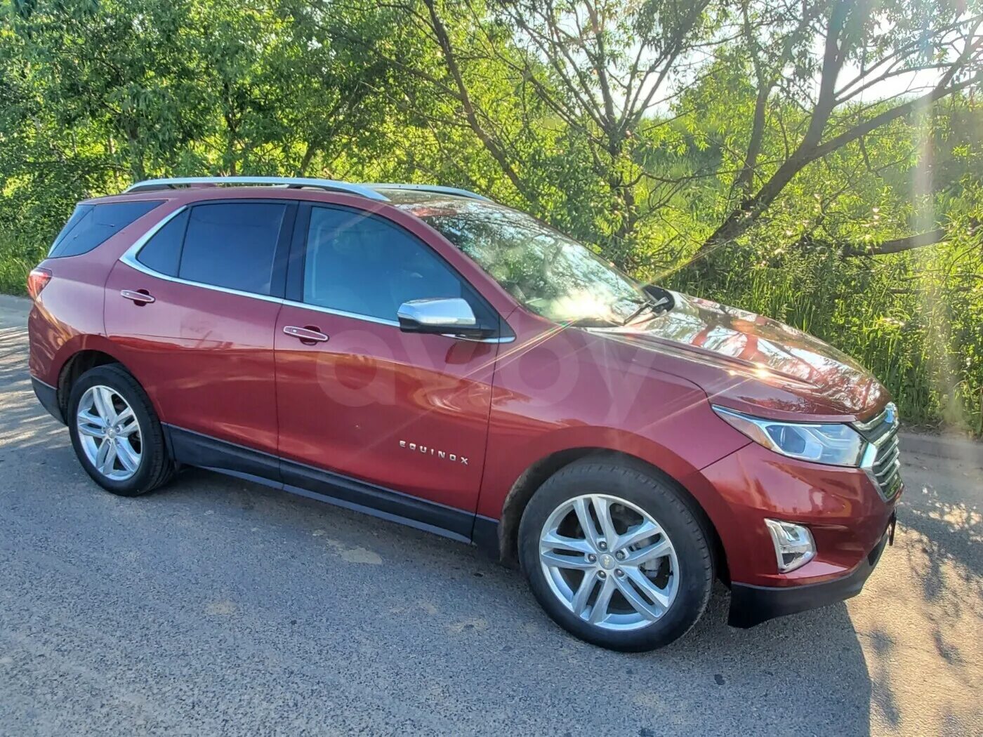 Купить шевроле эквинокс 3. Эквинокс Шевроле аварии. Chevrolet Equinox 2017 защита капота.