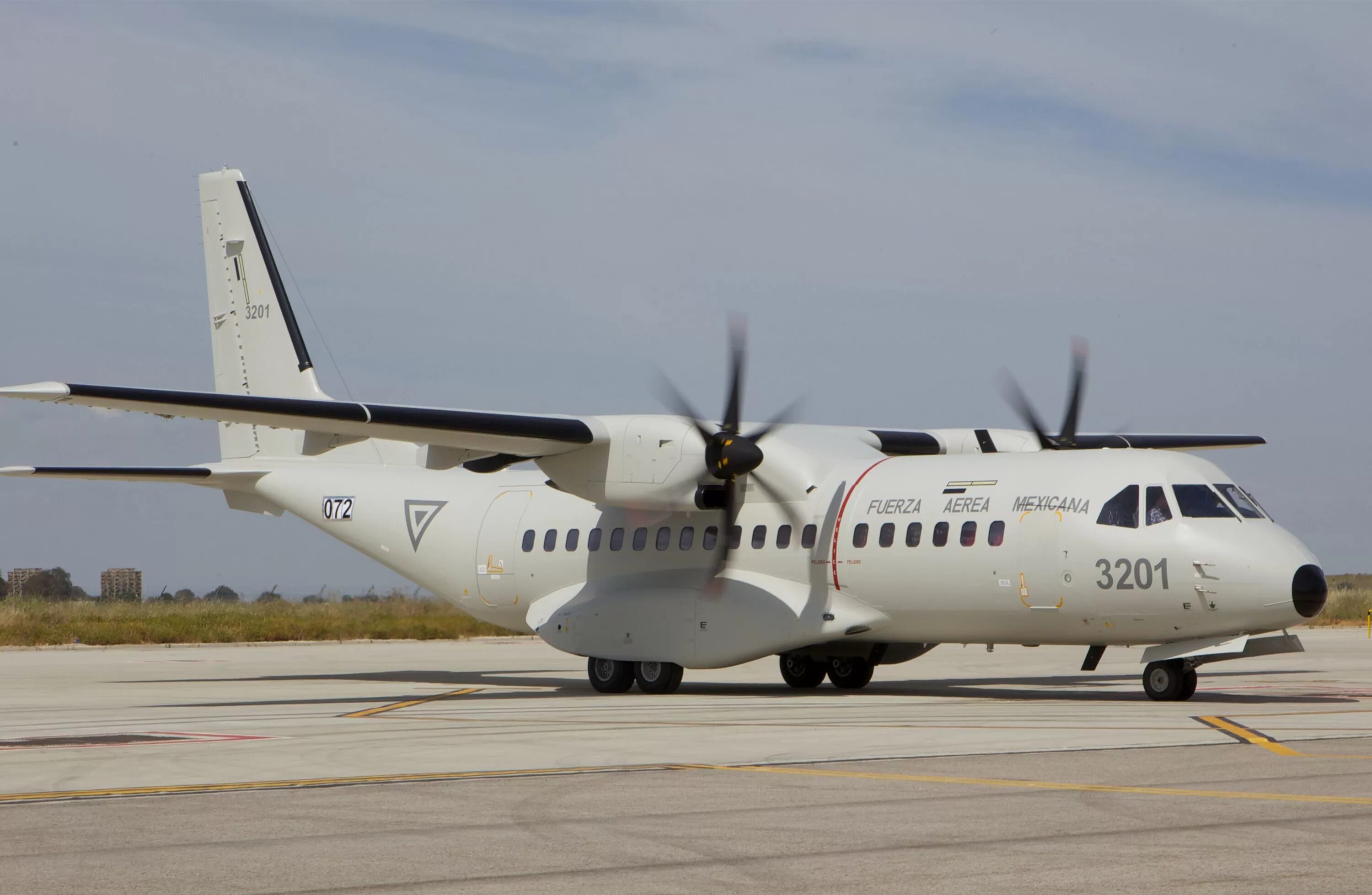 295 1 13. Airbus c-295. военно-транспортный самолёт casa c-295m. eads casa c-295. casa c295 mexico air force.