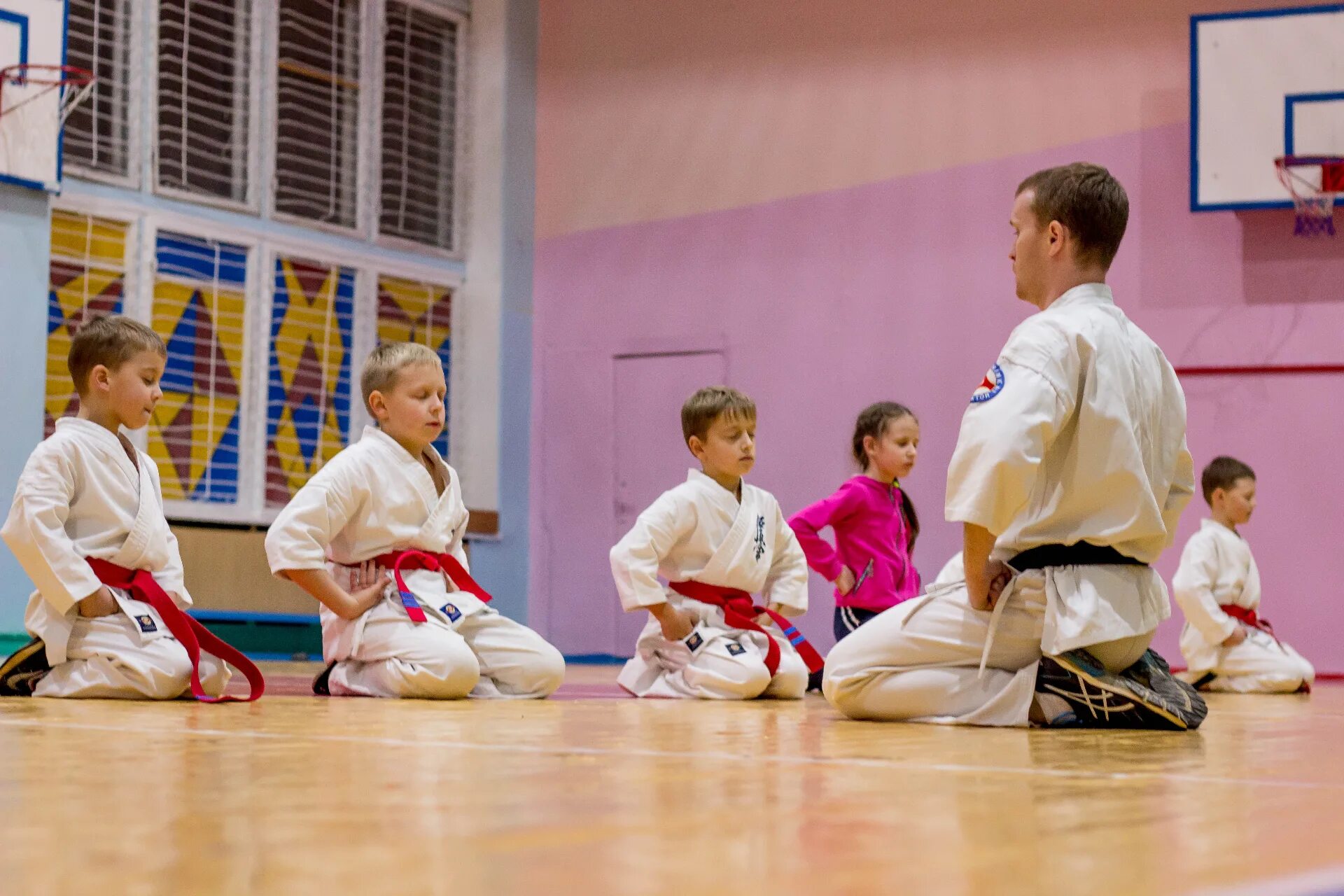 Дзюдо дети тренировка. Детские спортивные кружки. Спортивные дети. Спортивные секции томск. В вашей секции.